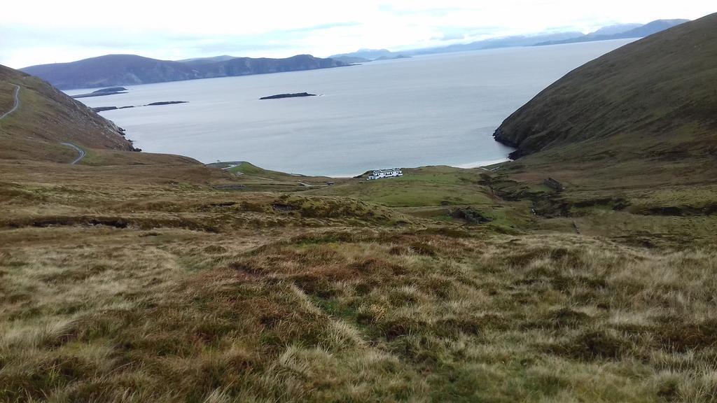 Achill West Coast House Bed and Breakfast Dooagh Exteriör bild