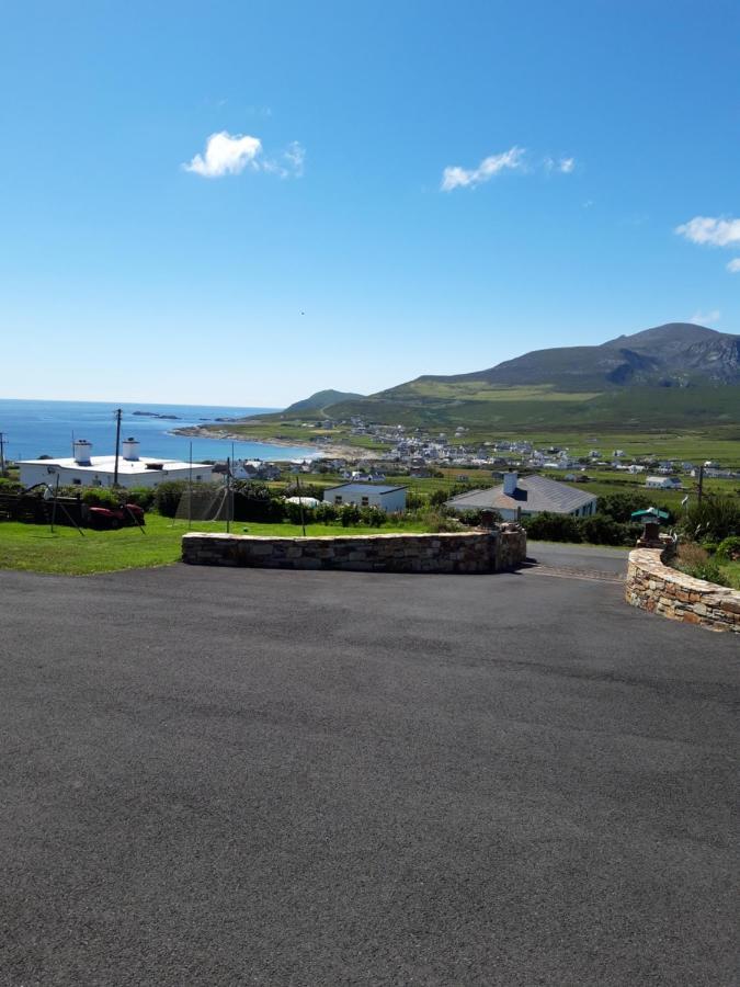 Achill West Coast House Bed and Breakfast Dooagh Exteriör bild